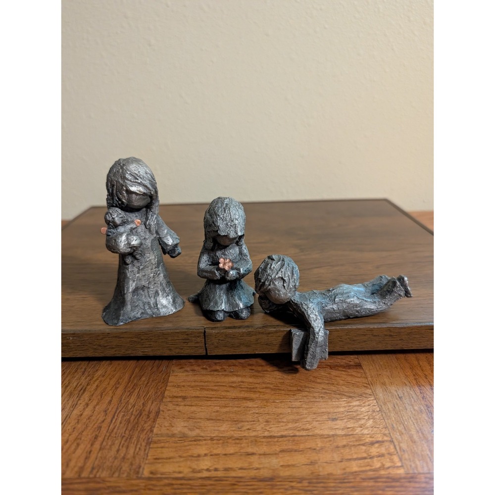 HUDSON PEWTER WALLI ORTMAN Lot Of 3 Copper Flowers Children Babydoll Flower Book